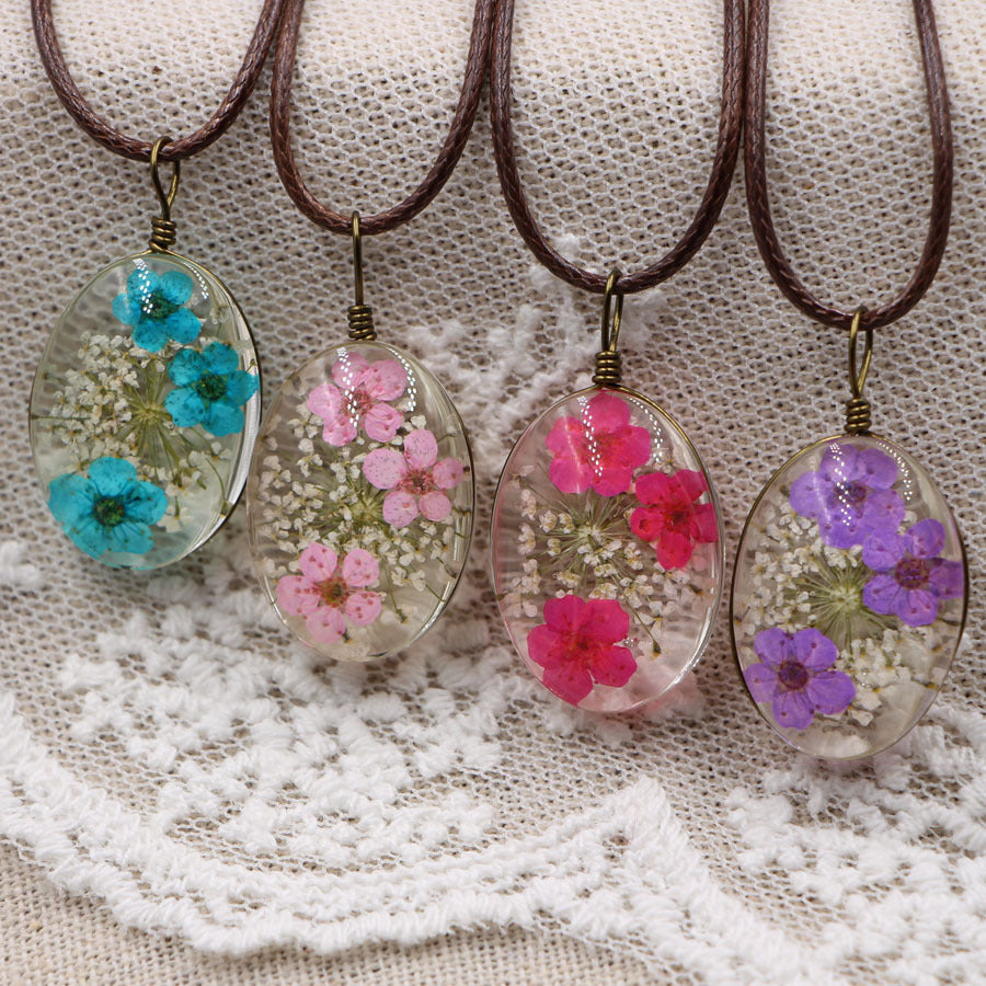 Wholesale Chic Crystal Pendant Necklace With Dried Flower Purple Boutique Resale Jewelry Accessory