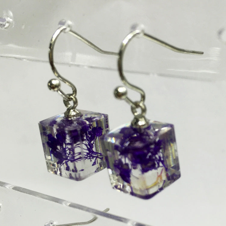 Wholesale 6pcs Resin Glue Dried Flower Baby's Breath Earrings