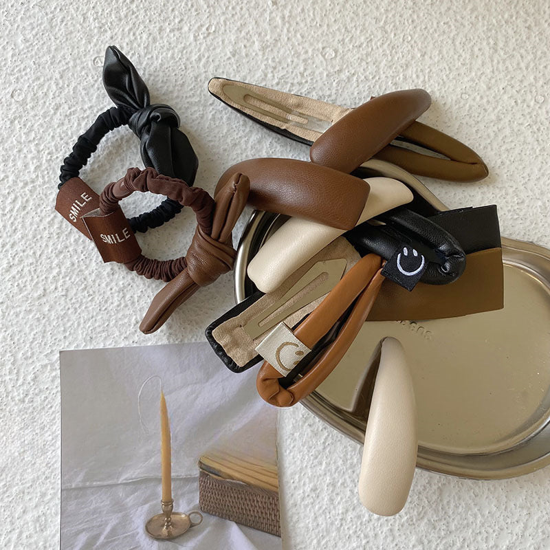 Wholesale Smiley Face Hollow Water Drop Hair Clip