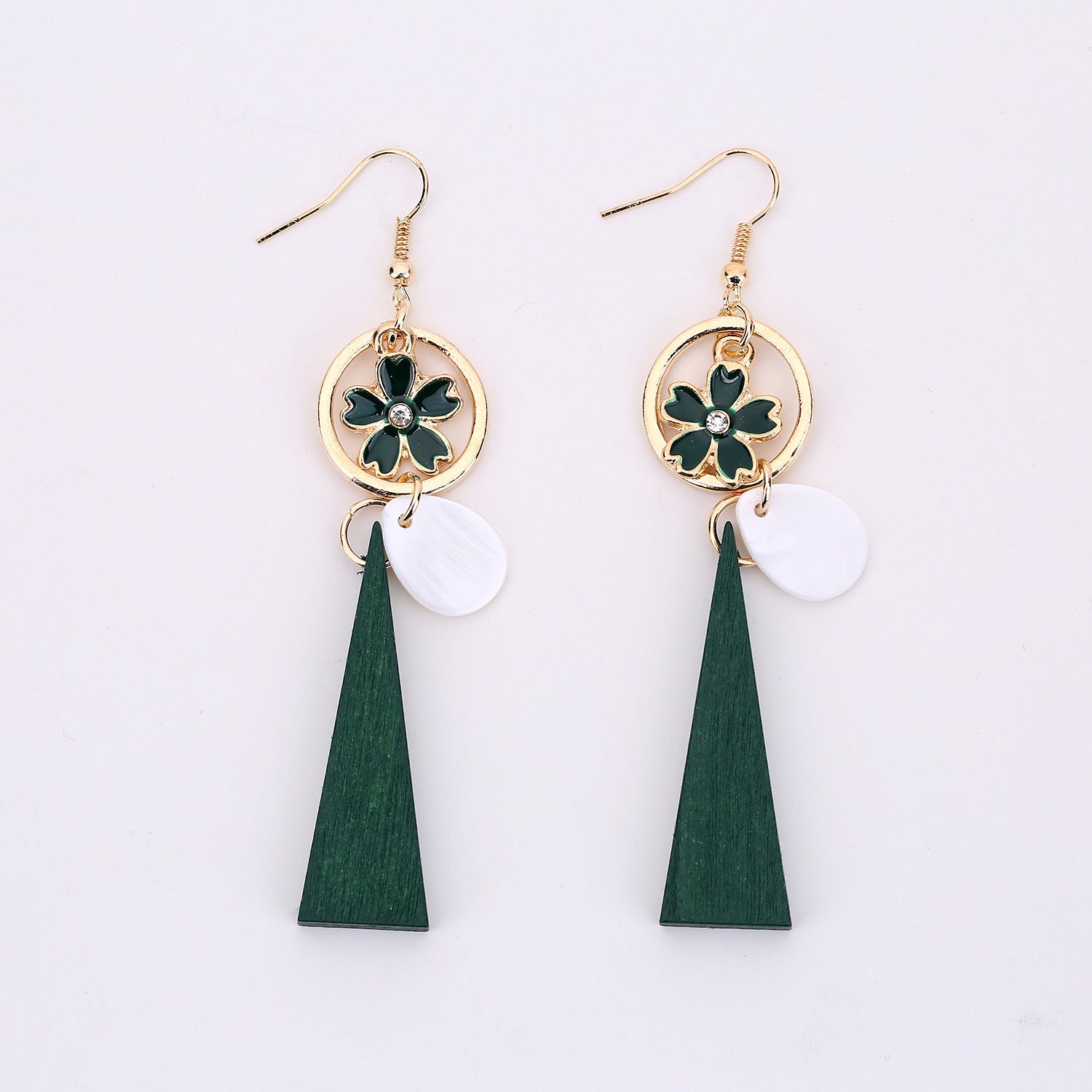 Wholesale Shell Flower Tassel Earrings For Women Ethnic Handmade Chic Fashion Jewelry Accessory