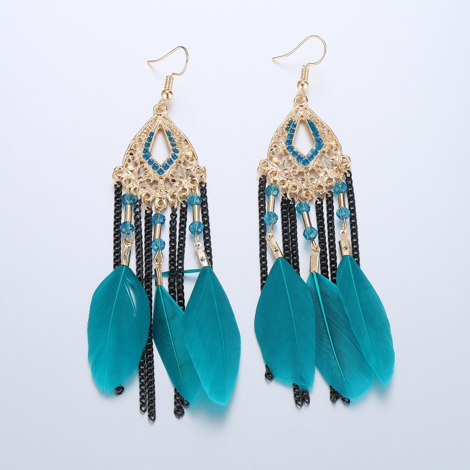 Wholesale Retro Ethnic Tassel Feather Earrings For Women Long Drop Alloy Earrings Stylish Fashion Accessory Gift