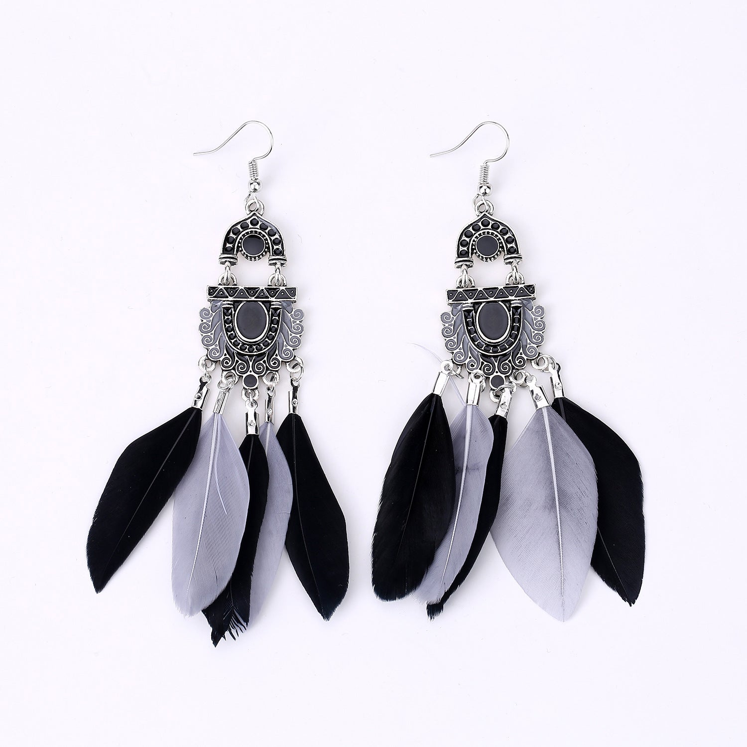 Wholesale Retro Fan Shaped Feather Earrings For Women Long Drop Ethnic Style Fashion Jewelry Gift