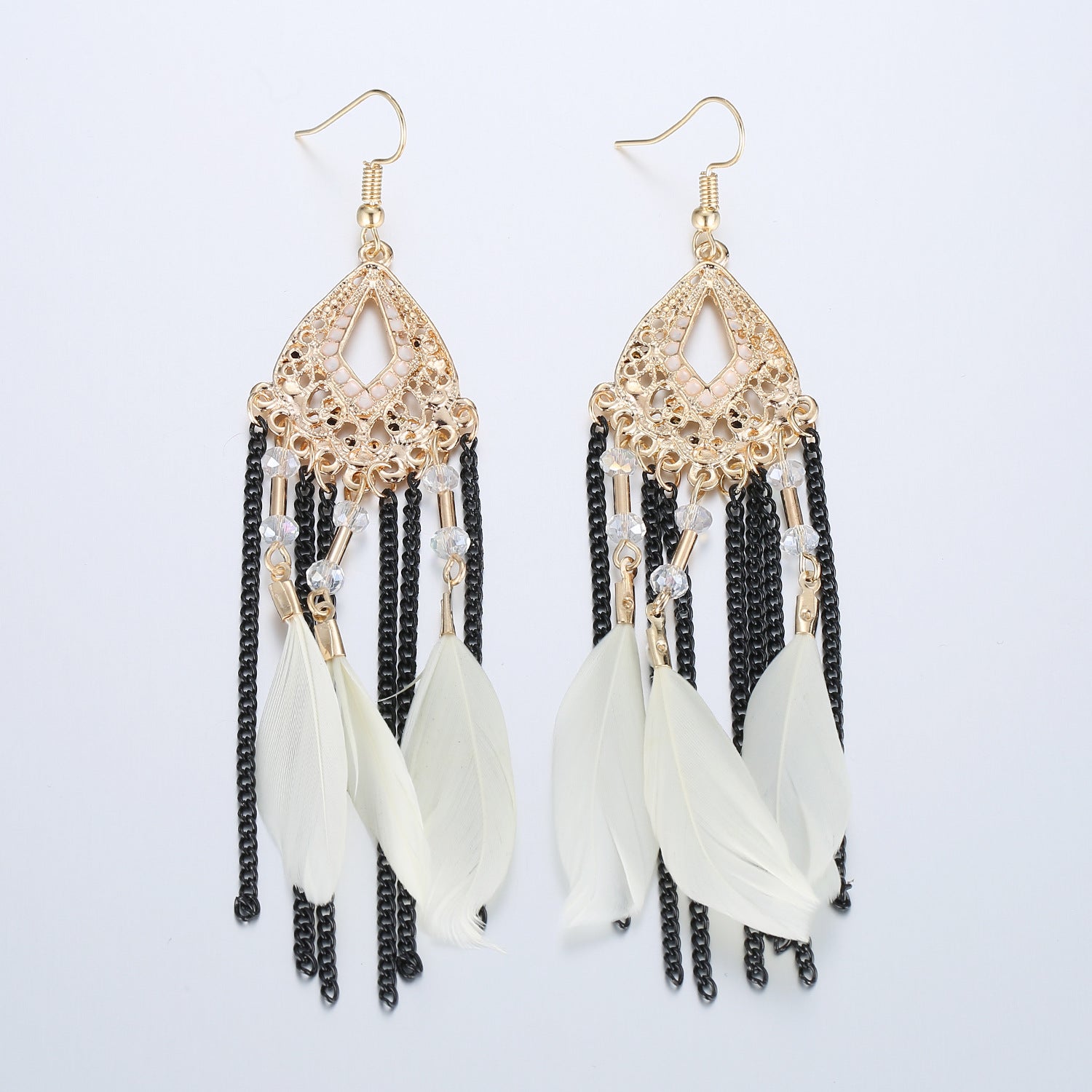 Wholesale Retro Ethnic Tassel Feather Earrings For Women Long Drop Alloy Earrings Stylish Fashion Accessory Gift