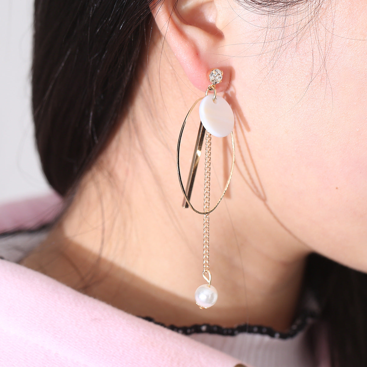 Wholesale Natural Shell Circle Pearl Earrings Elegant Geometric Long Drop Trendy Party Gift Boutique Resale Jewelry Accessory