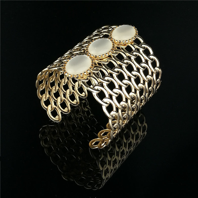 Wholesale Exaggerated Geometric Fashion Cat's Eye Stone Inlaid Open Bracelet