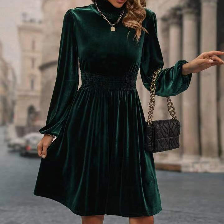 Wholesale Velvet Waist Fitting Long Sleeved Fashionable Dresses