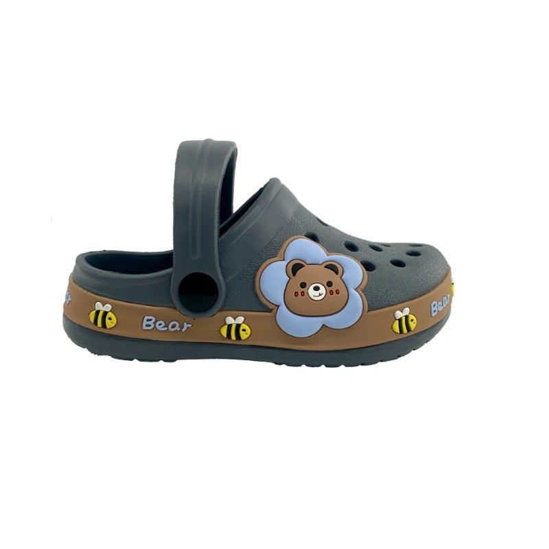 Wholesale of EVA Perforated Shoes for Children's Outdoor Wear