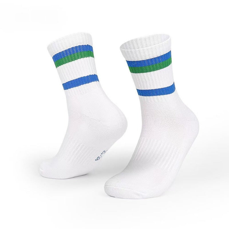 Wholesale Mesh Breathable Mid Tube Thick Looped Sports Socks