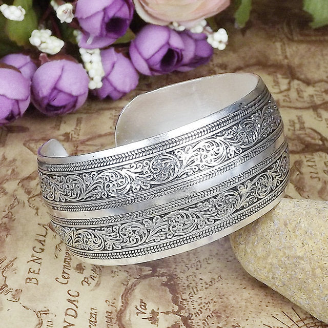 Wholesale Retro Ethnic Style Peony Wide Bracelet