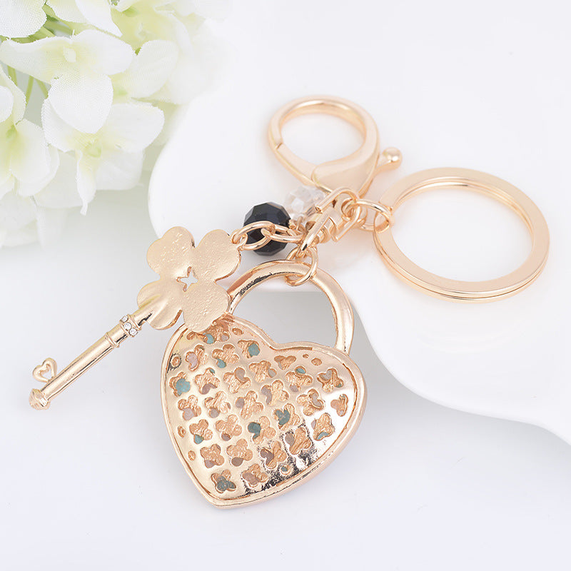 Wholesale Diamond studded Cat' s Eye Heart Keychain Pendant