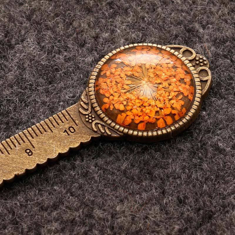 Wholesale Retro Dried Flower Metal Eternal Flower Dried Flower Multifunctional Ruler Bookmark