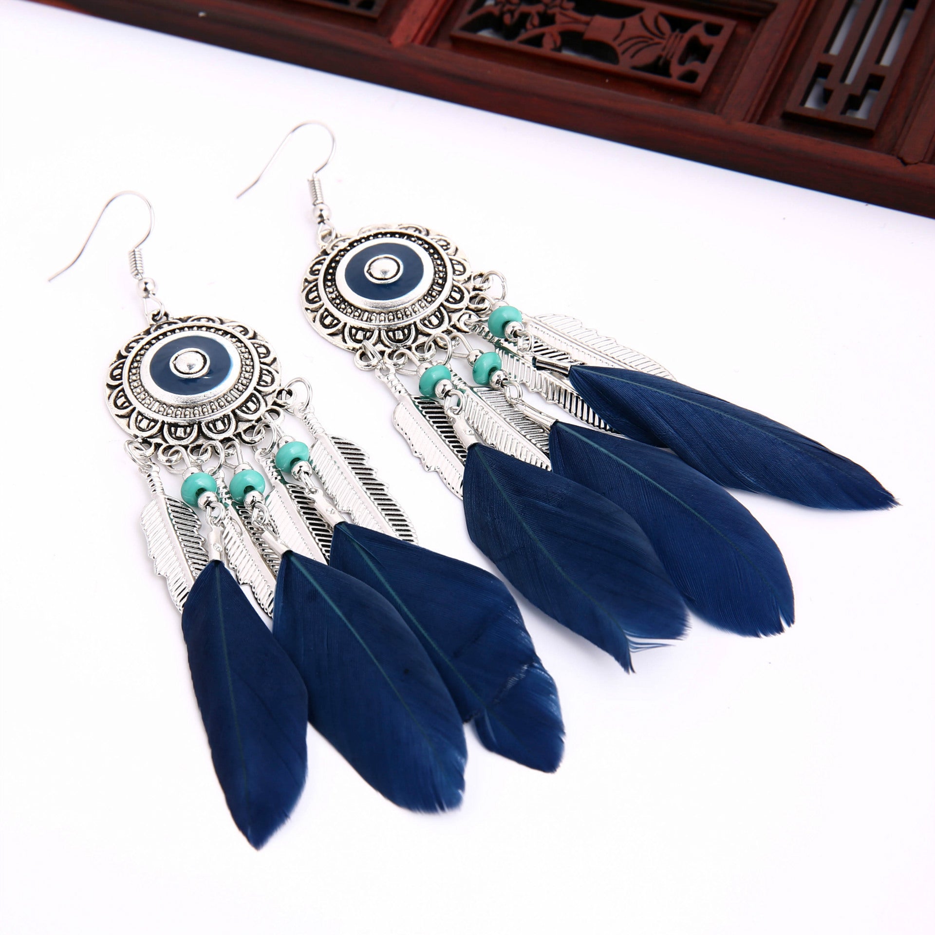 Wholesale Round Disc Tassel Earrings Bohemian Feather Chain Dangle Jewelry Accessory For Party Wear Boutique Resale