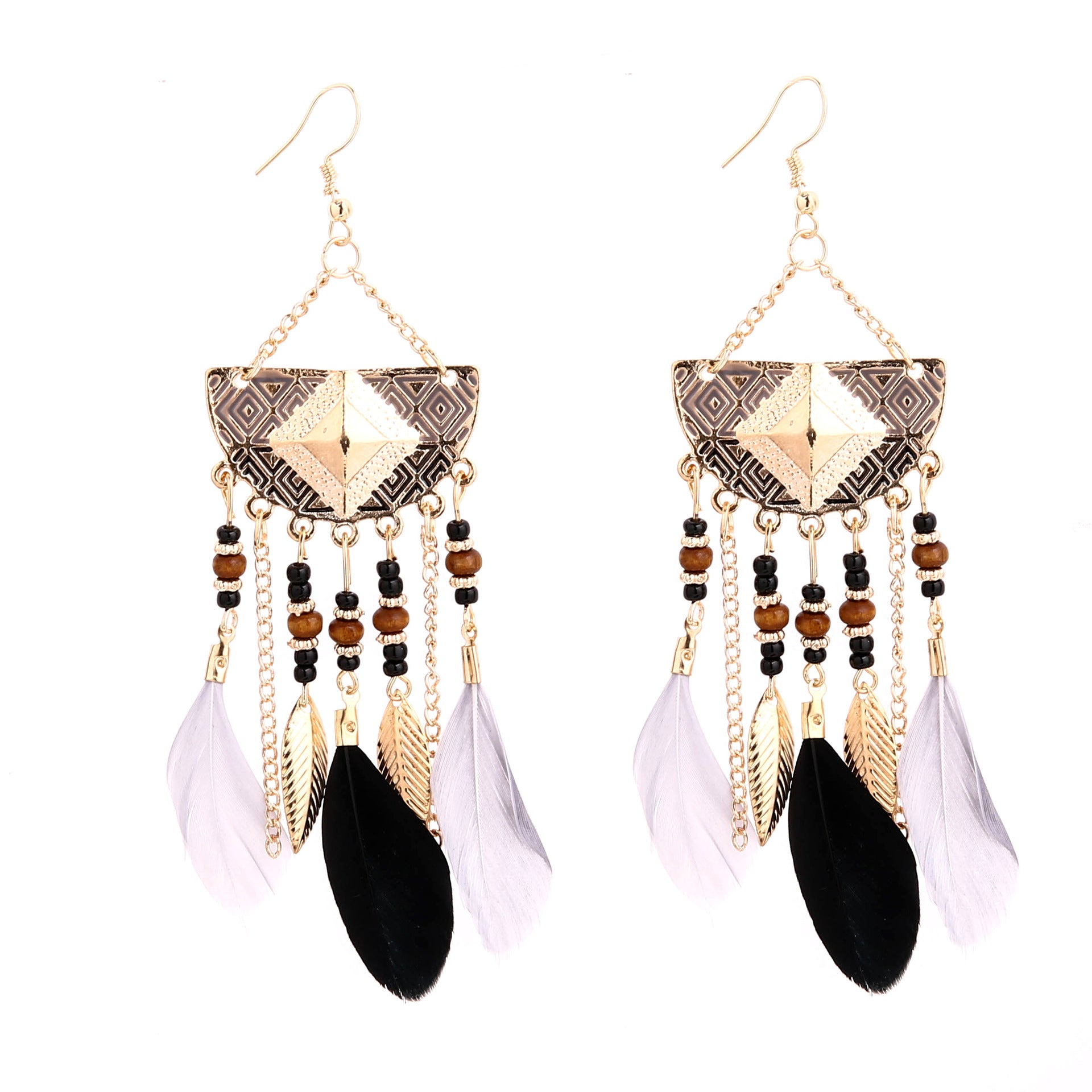 Wholesale Bohemian Earrings With Colorful Feathers And Beaded Tassel Travel Souvenir Gift Jewelry Accessory