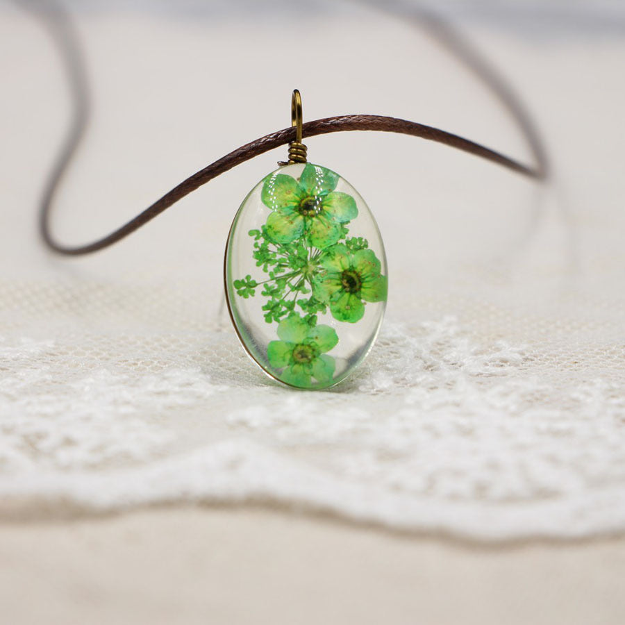 Wholesale Chic Crystal Pendant Necklace With Dried Flower Purple Boutique Resale Jewelry Accessory