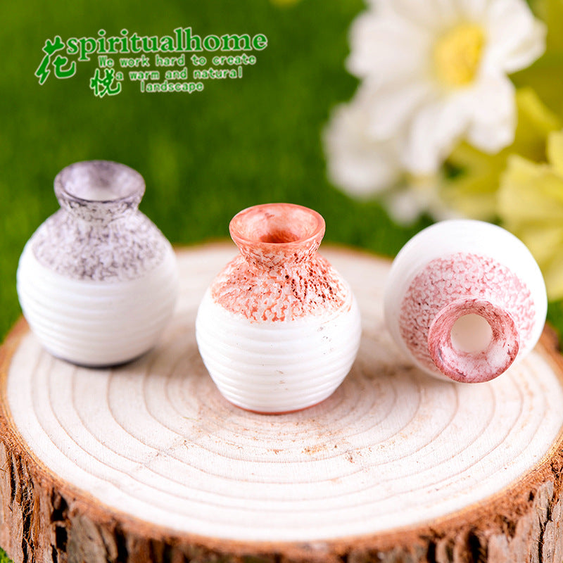 Wholesale micro landscape succulent ornaments resin crafts small ornaments