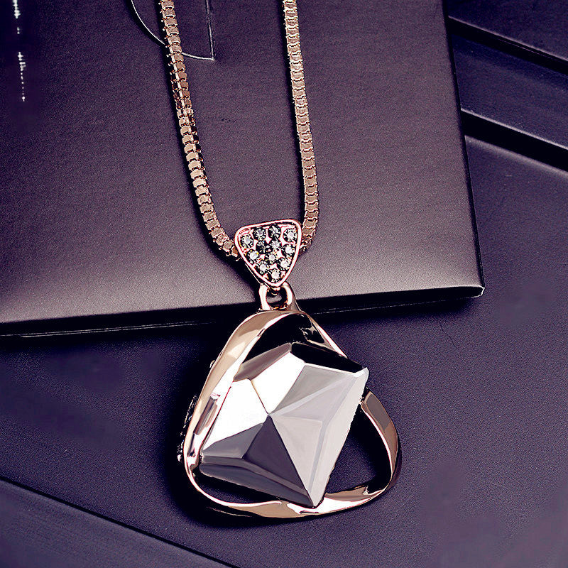 Wholesale Versatile Long Sweater Alloy Necklaces