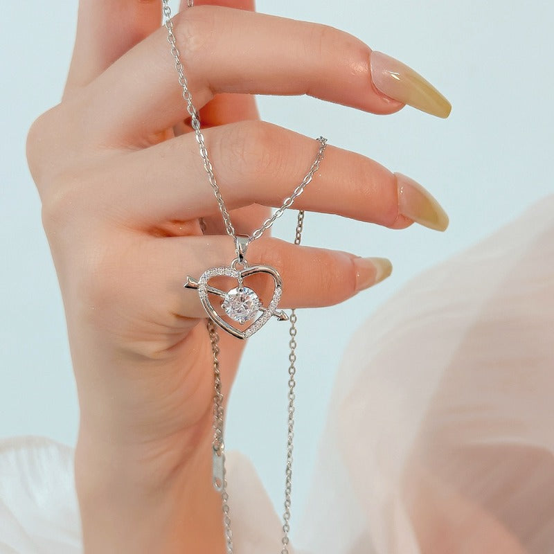 Wholesale Simple and Color Preserving Titanium Steel Women's Versatile Niche High End Exquisite Light Luxury Versatile Simple Necklace