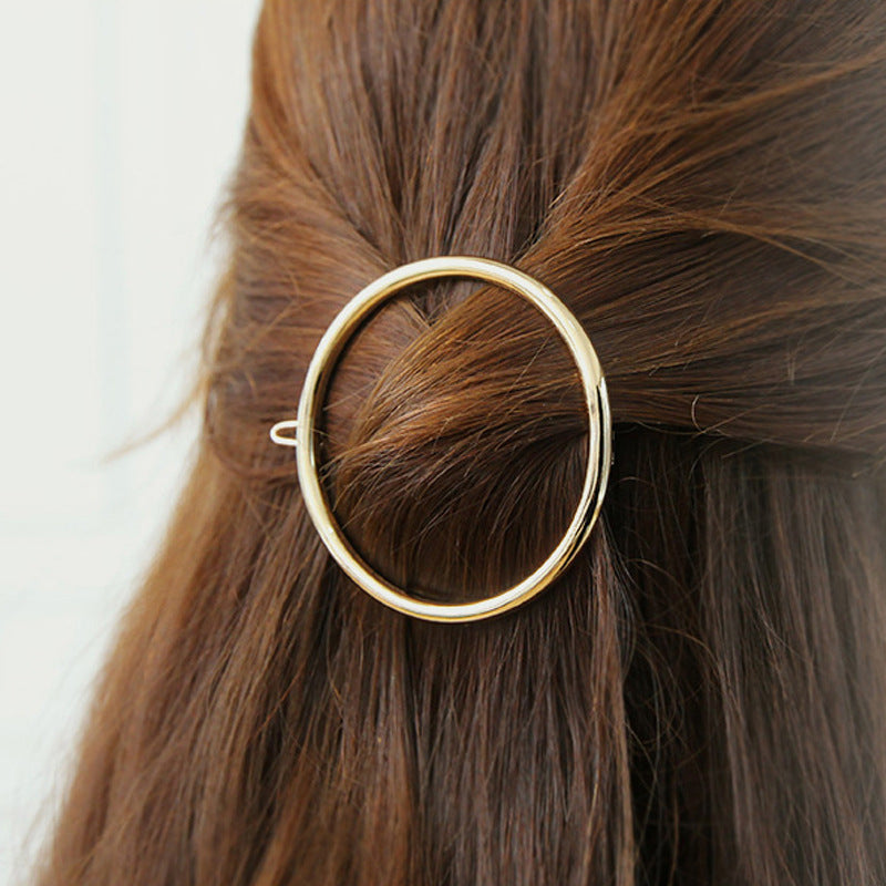 Wholesale 12PCS Triangle Moon Round Geometric Retro Hairpin