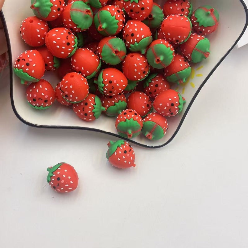 Wholesale 10pcs 3D Strawberry Silicone Beads