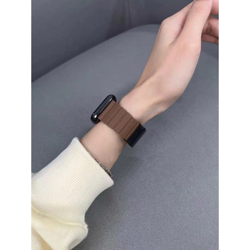 Wholesale Casual Style Thin Leather Magnetic Watch Strap
