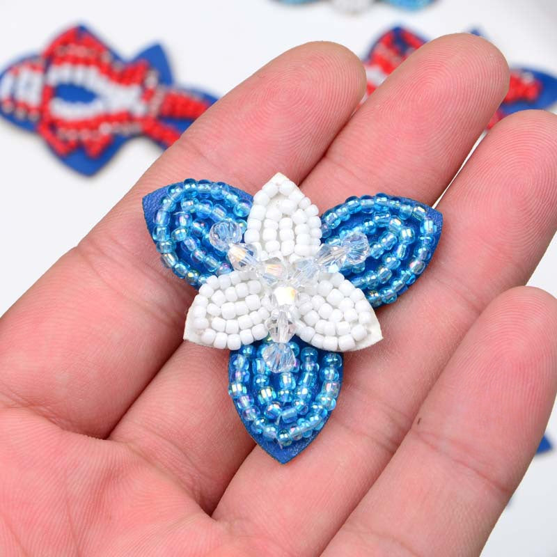 Wholesale DIY Handmade Beaded Cloth Patches Fish Flowers Leather Hat Clothes Decoration