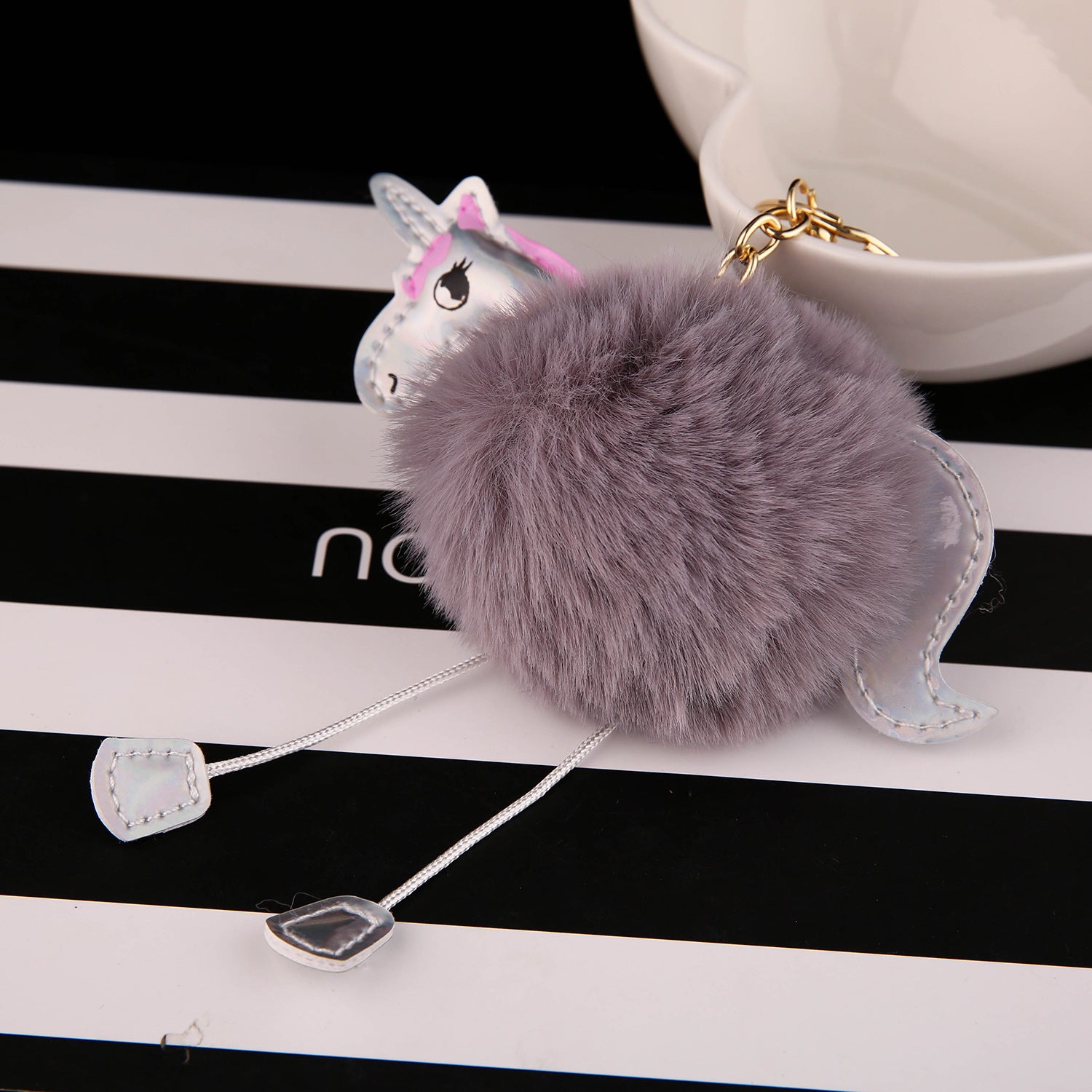 Wholesale Cartoon Unicorn Plush Keychain With PU Leather Strap Grey Furry Ball Birthday Gift Bag Charm Resale Accessory