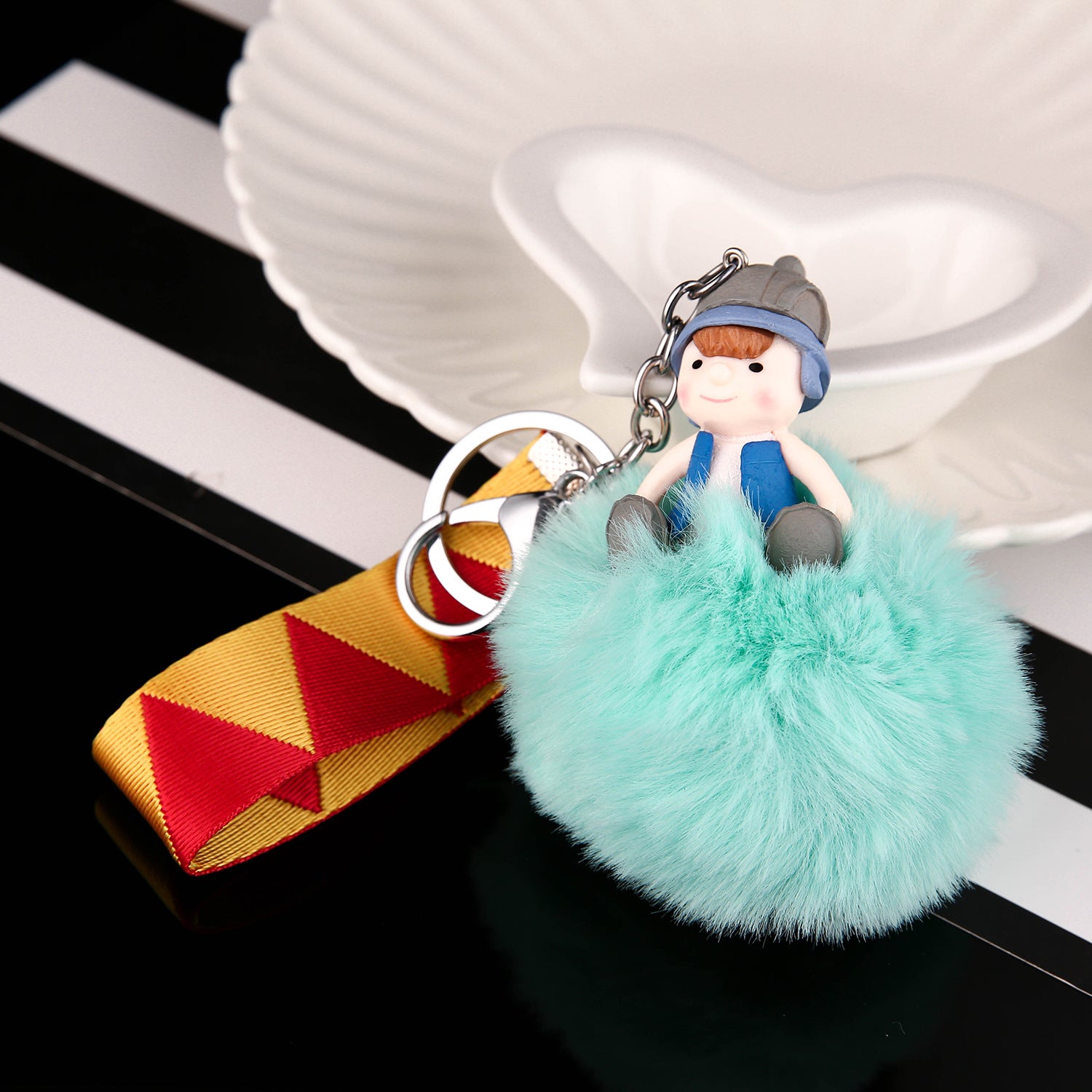 Wholesale Trendy Plush Doll Keychain Cute Keyring Pendant Car Key Accessory Bag Charm