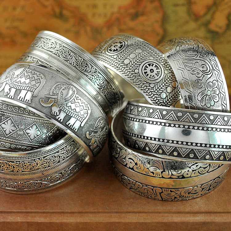 Wholesale Tibetan silver ornaments carved open Miao silver elephant ethnic style wide bracelet retro bracelet