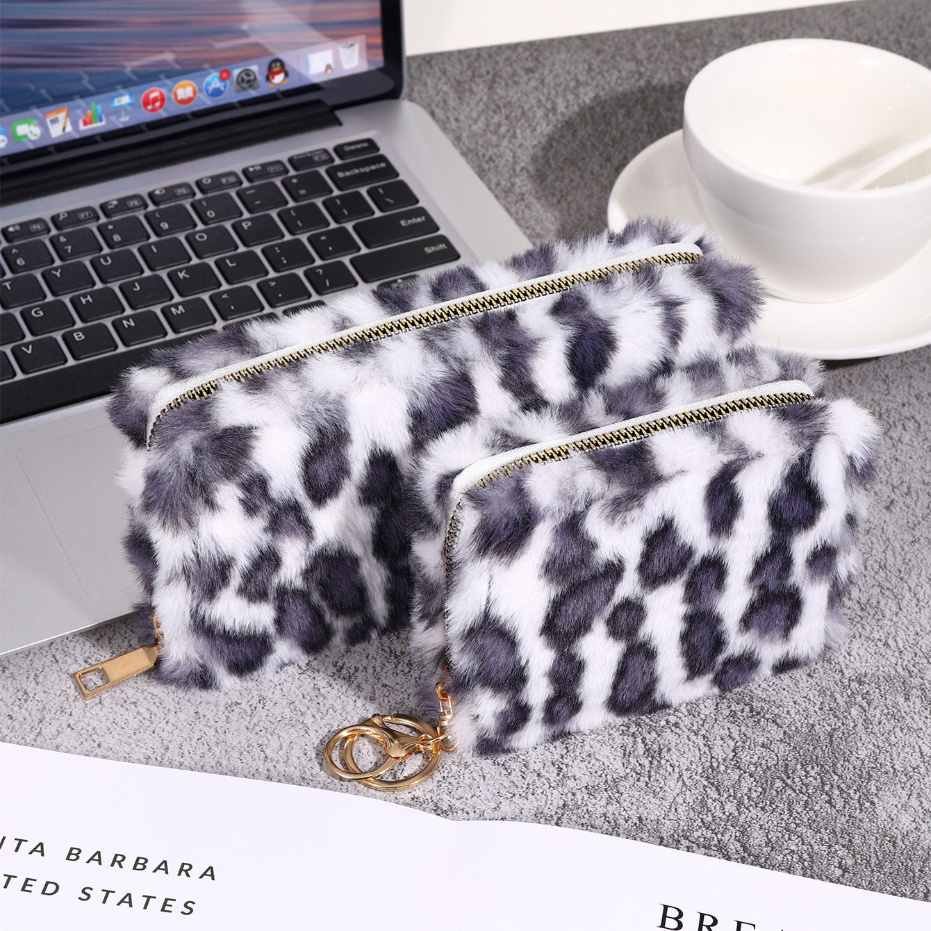 Wholesale Plush Leopard Print Zero Wallet