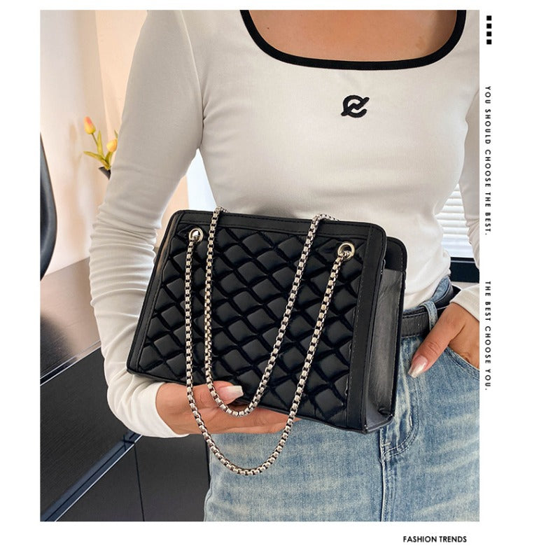 Wholesale Elastic Embroidered Diamond Chain Shoulder Crossbody Small Square Bag