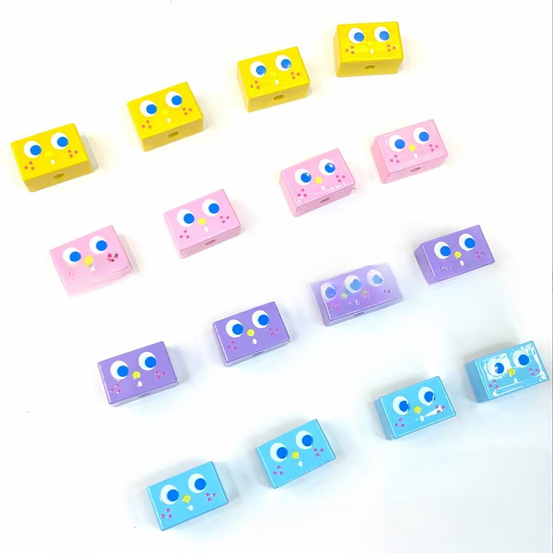 Wholesale 200PCS Acrylic Toast Driver Bread Machine Vertical Hole Beads
