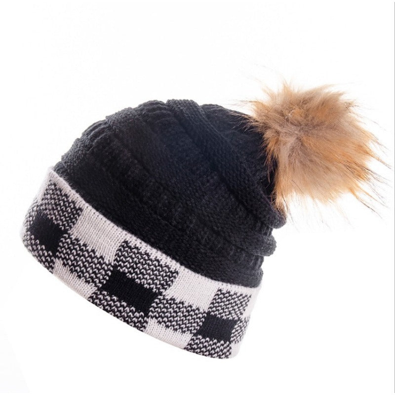 Wholesale Winter Warm Knitted Hats with Thickened Christmas Wool Balls, Black and White Plaid Acrylic Wool Hats