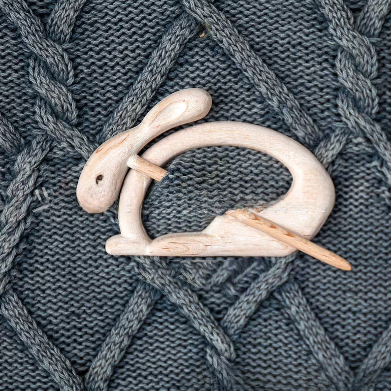 Wholesale of Wooden Animal Brooches