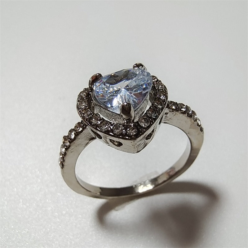 Wholesale Silver Simple and Exquisite Heart shaped Love Set Diamond Fashion Rings