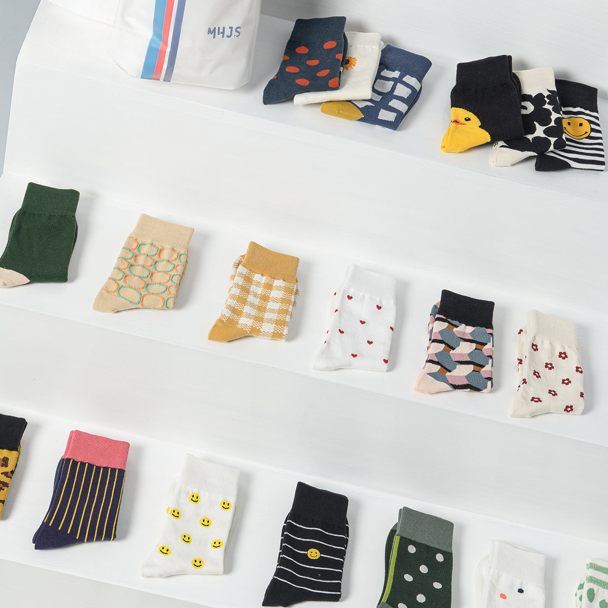 Wholesale Valentine's Day Autumn and Winter Cotton Socks College Style Striped Mid-calf Socks