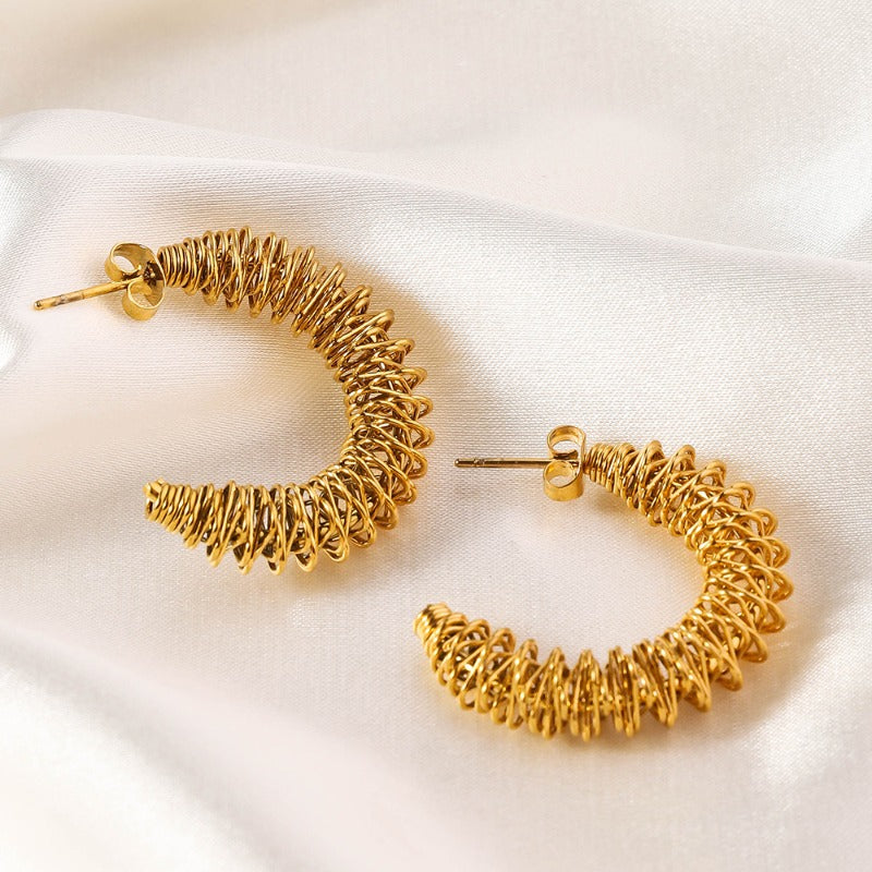 Wholesale Stainless Steel Temperament High-end Titanium Steel Fine Needle Hollow C-shaped Earrings