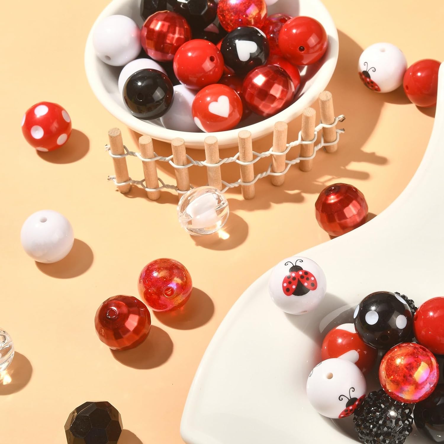Wholesale KitBeads 50pcs 20mm Colorful Chunky beads Black Red Lady Bug Gum Ball beads Mixed Styles Acrylic Round Ball Bubblegum beads for Jewelry Making