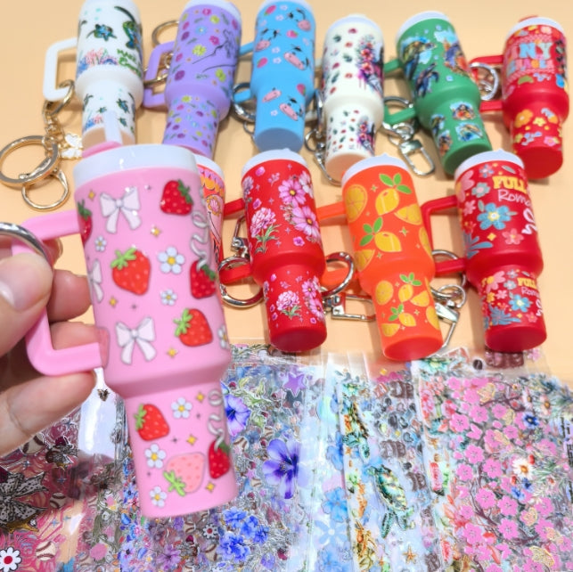 Wholesale Random 50pcs Cartoon Stickers & Many Mini Keychains Can Hold Lipstick Backpack Hanging Can Put Wraps On