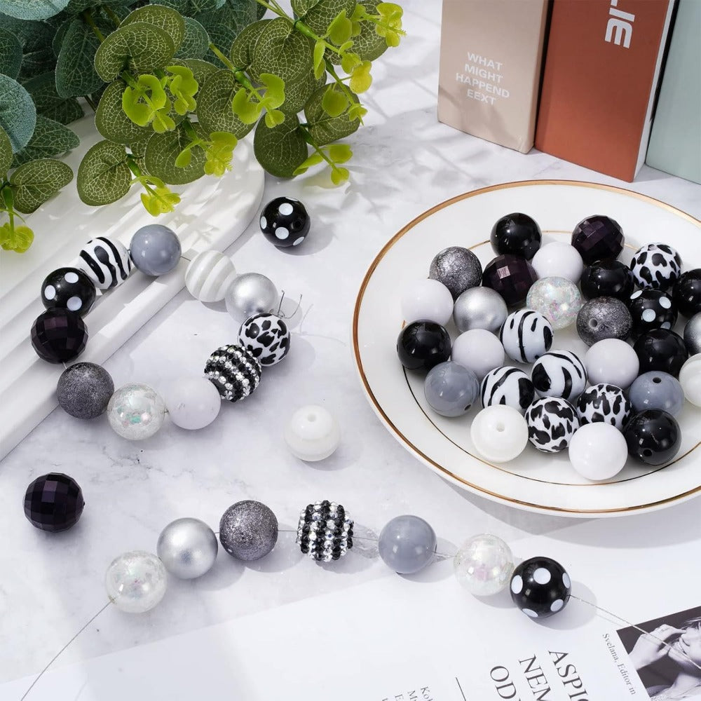 Wholesale Whaline 50Pcs 20mm Chunky Bubblegum Beads Black White Grey Cow Beads12 Styles Mixed Buffalo Plaid Spacer Beads Set Plastic Chunky Beads for Halloween Crafts Jewelry Making Boutique Craft Supplies