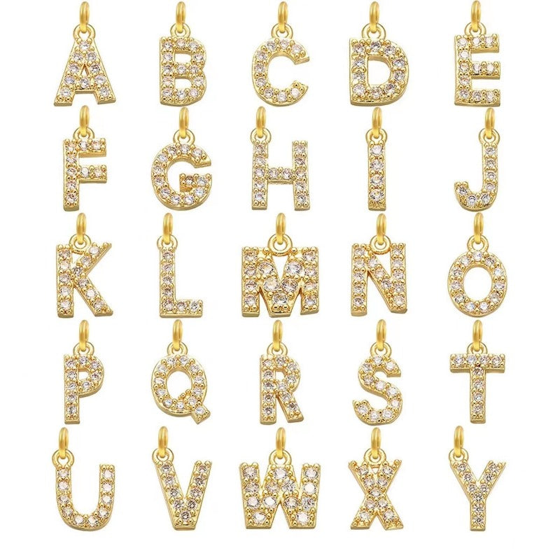 Wholesale French Retro Palace Style Flat Snake Bone Stacking Diamond 26 Letter Titanium Steel Clavicle Chain Necklace