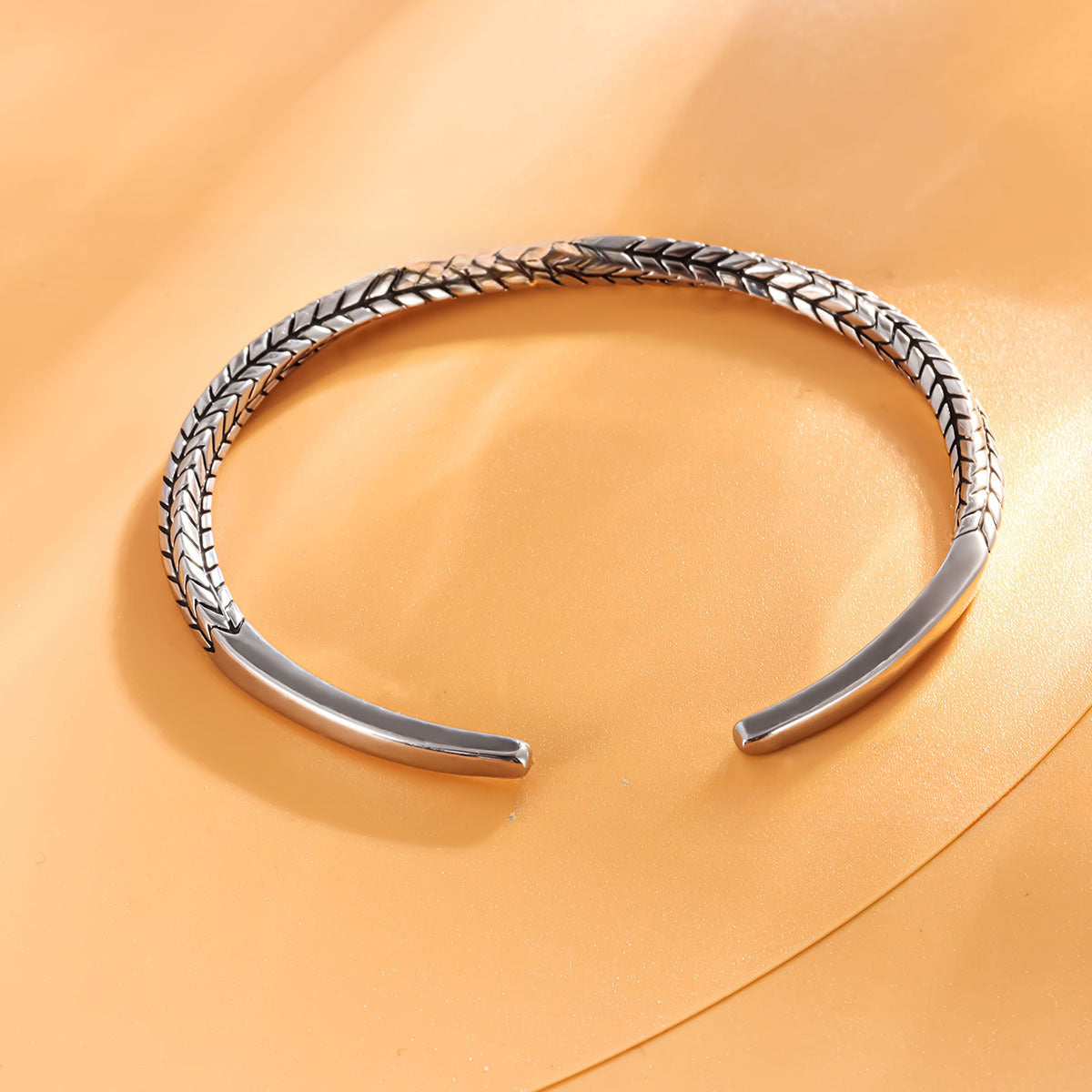 Wholesale Vintage Handmade Möbius Strip Men's Bracelet