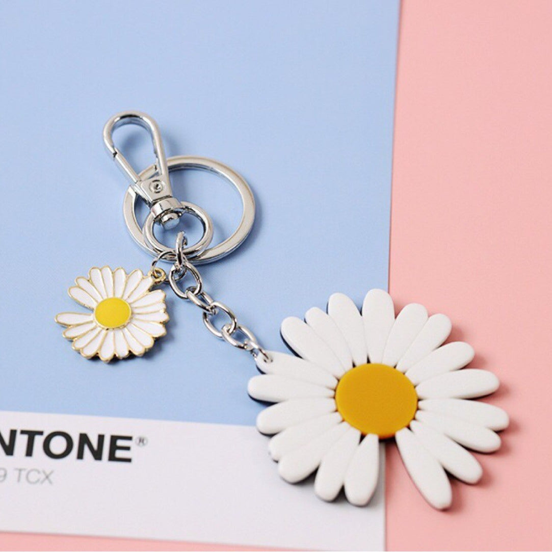 Wholesale Daisy Alloy Keychains