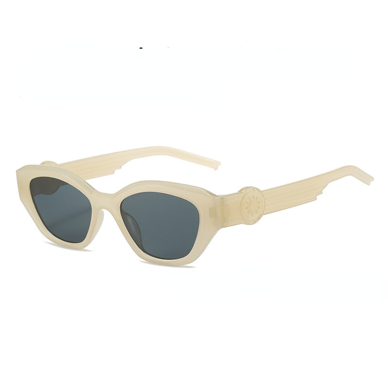 Wholesale of New Irregular PC Sunglasses