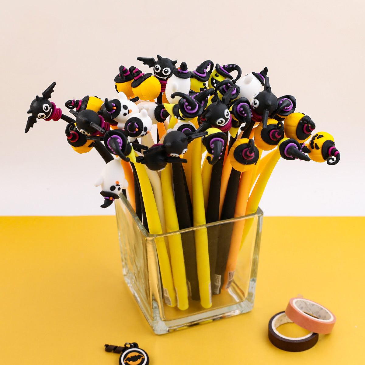 Wholesale Random Black Plastic Gel Pen Halloween Styling Pen