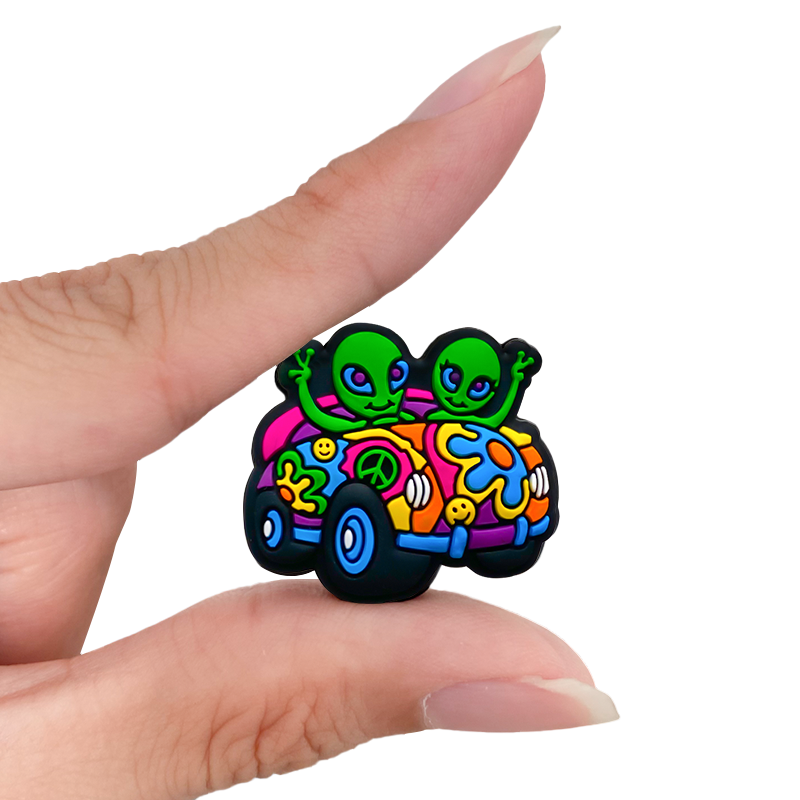 Wholesale 10pcs Alien Spaceship  Silicone Focus Beads