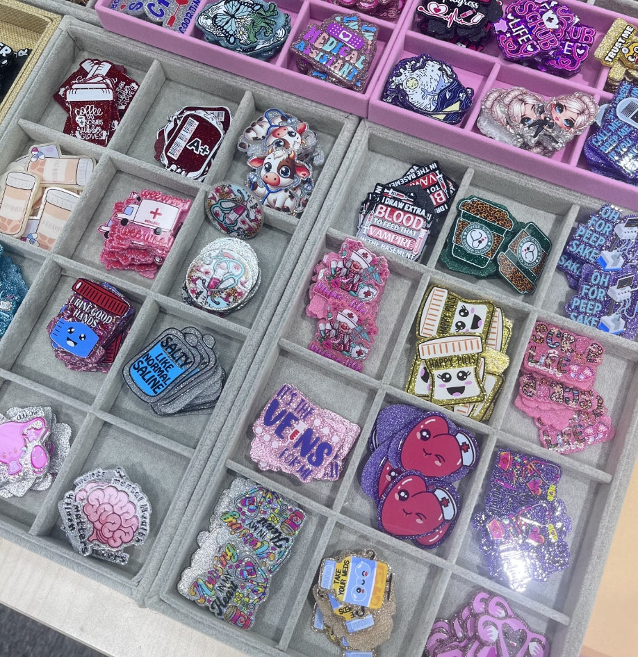 Wholesale Random 30pcs Study Acrylic Flatbacks Student &Teacher Used for DIY Badge Reels ,Clips,Pendant Diy Craft for Stretch Keychain