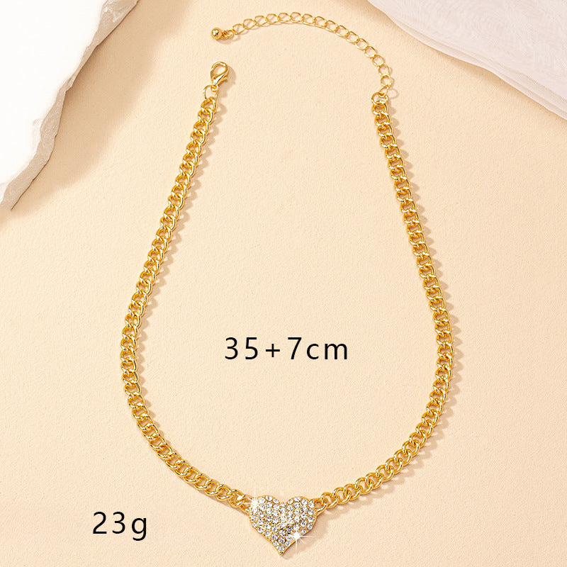 Wholesale Full Diamond Retro Heart Shaped Necklace Collarbone Chain