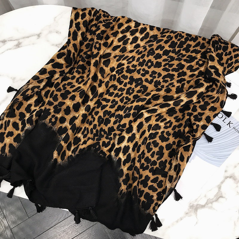 Wholesale Autumn and Winter Cotton and Linen Leopard Print Scarves