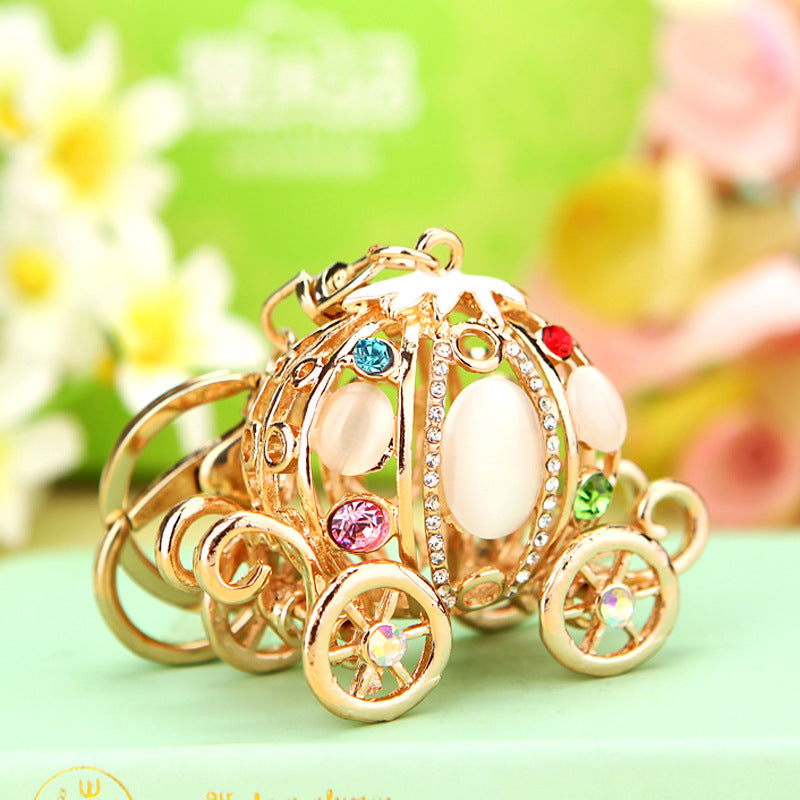 Wholesale Metal Keychain Rhinestone Princess Carriage Car Key Accessory Gift For Women