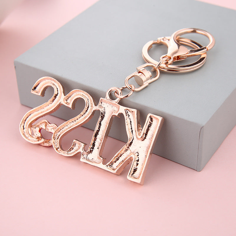 Wholesale Trendy Kiss Lips Rhinestone Keychain Gold Tone Metal Couple Birthday Gift Key Ring Accessory